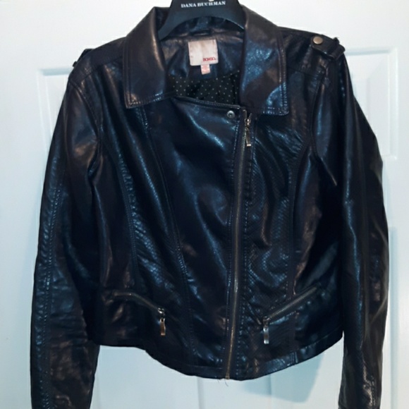 BONGO Jackets & Blazers - BONGO faux leather jacket